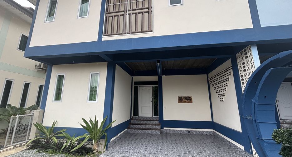 For rent 3 bedrooms house in East Pattaya, Pattaya