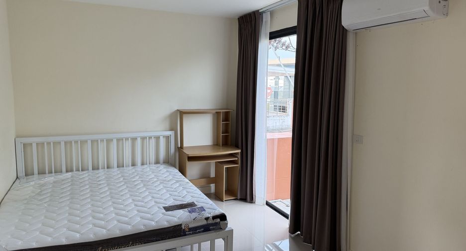 For rent 3 bedrooms townhouse in Mueang Phuket, Phuket