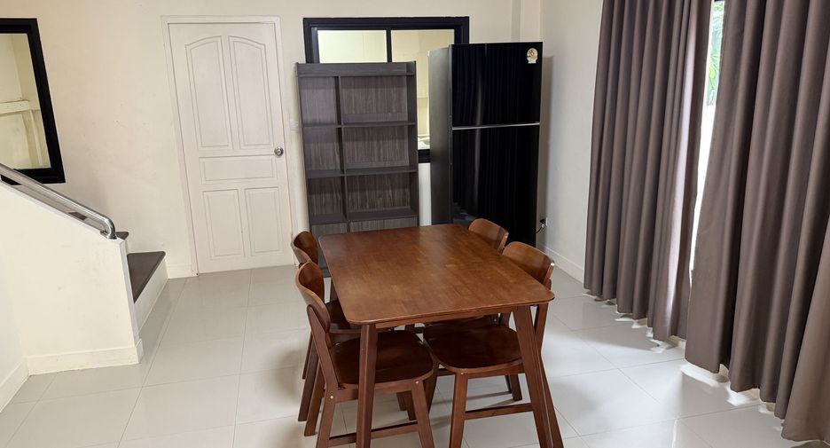 For rent 3 bedrooms townhouse in Mueang Phuket, Phuket