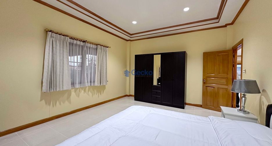 For rent and for sale 4 bedrooms house in East Pattaya, Pattaya
