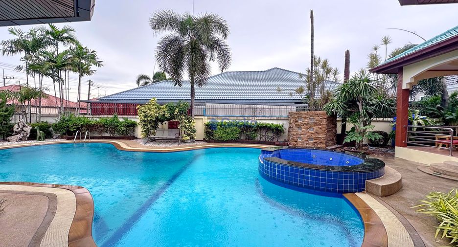 For rent and for sale 4 bedrooms house in East Pattaya, Pattaya