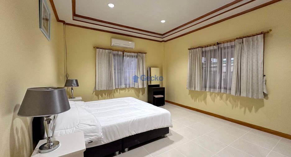 For rent and for sale 4 bedrooms house in East Pattaya, Pattaya