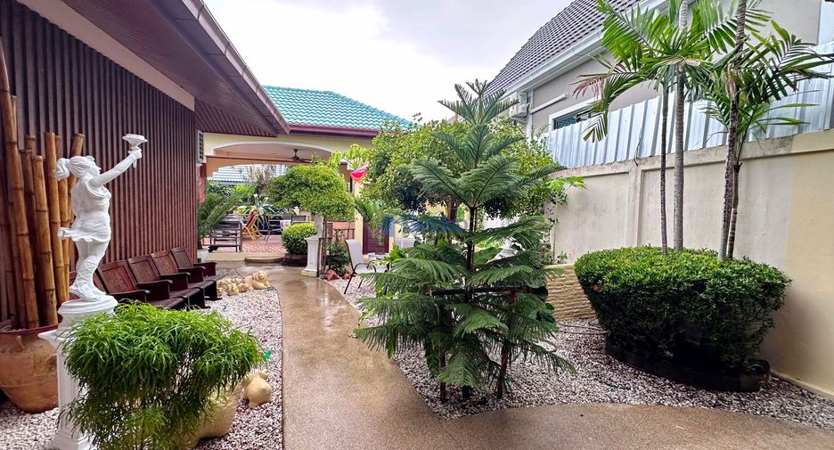 For rent and for sale 4 bedrooms house in East Pattaya, Pattaya