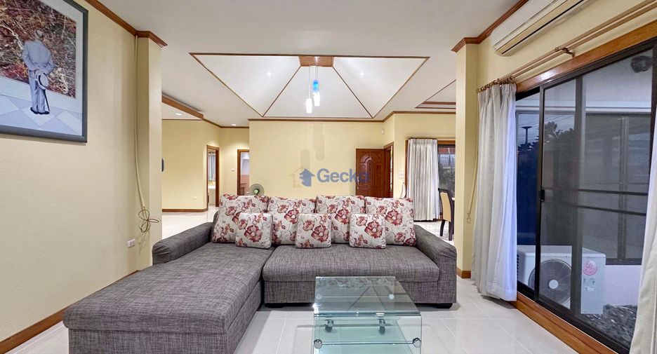For rent and for sale 4 bedrooms house in East Pattaya, Pattaya