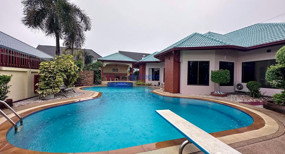 For rent and for sale 4 bedrooms house in East Pattaya, Pattaya