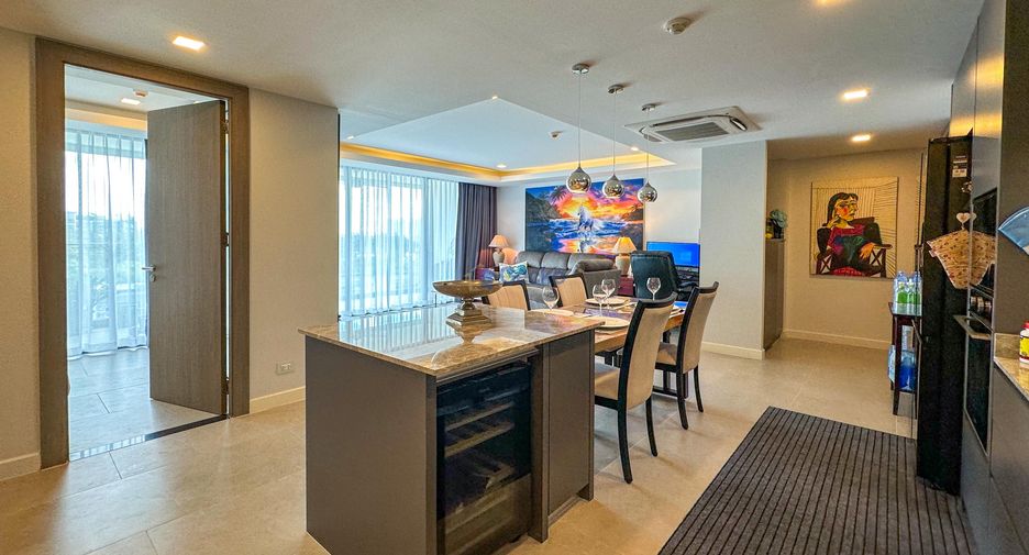 For sale 2 bedrooms condo in Jomtien, Pattaya