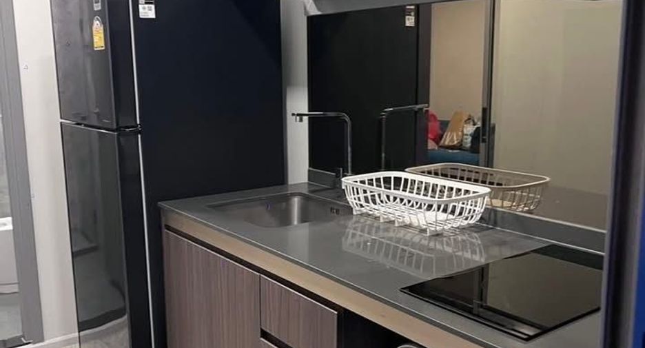 For sale 1 bed condo in Watthana, Bangkok