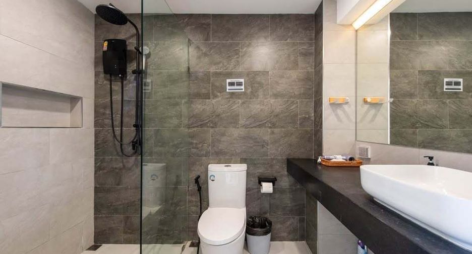 Reihenhaus zur Miete mit 5 Zimmer in Watthana, Bangkok