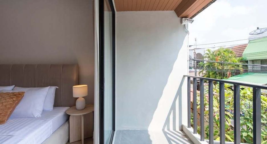 Reihenhaus zur Miete mit 5 Zimmer in Watthana, Bangkok