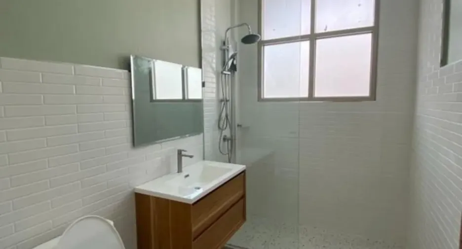 For sale 2 bedrooms house in Watthana, Bangkok