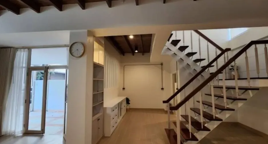 For sale 2 bedrooms house in Watthana, Bangkok