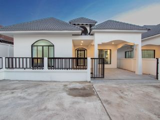 Продажа 3 спальни дом в Банг Ламунг, Чонбури
