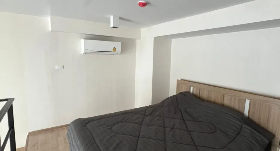 For rent 1 bed condo in Huai Khwang, Bangkok
