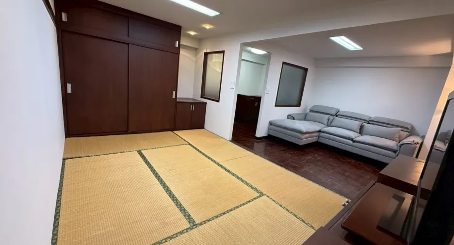 À louer 2 chambres condo à Khlong Toei, Bangkok