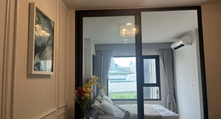 For rent 1 bed condo in Pathum Wan, Bangkok