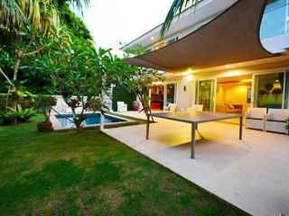 For rent 3 bedrooms villa in Mueang Phuket, Phuket