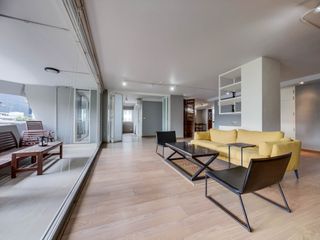 For sale 3 bedrooms condo in Sathon, Bangkok