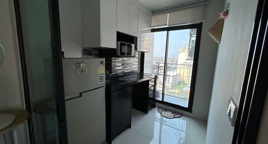 For sale 1 bed condo in Sathon, Bangkok