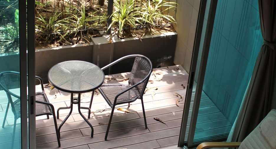 For sale and for rent studio condo in Watthana, Bangkok
