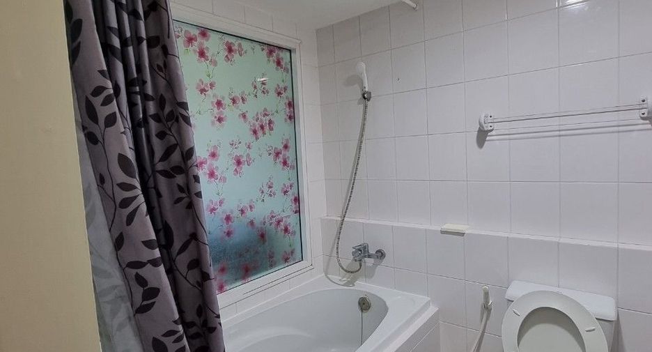 For rent 2 bedrooms condo in Rat Burana, Bangkok