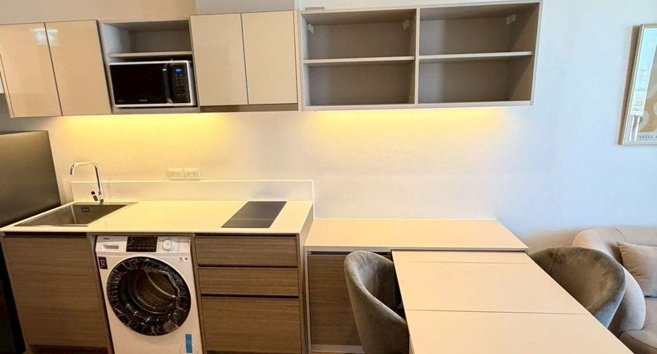 For rent 1 bed condo in Sathon, Bangkok