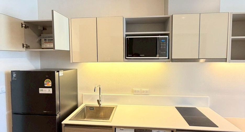 For rent 1 bed condo in Sathon, Bangkok