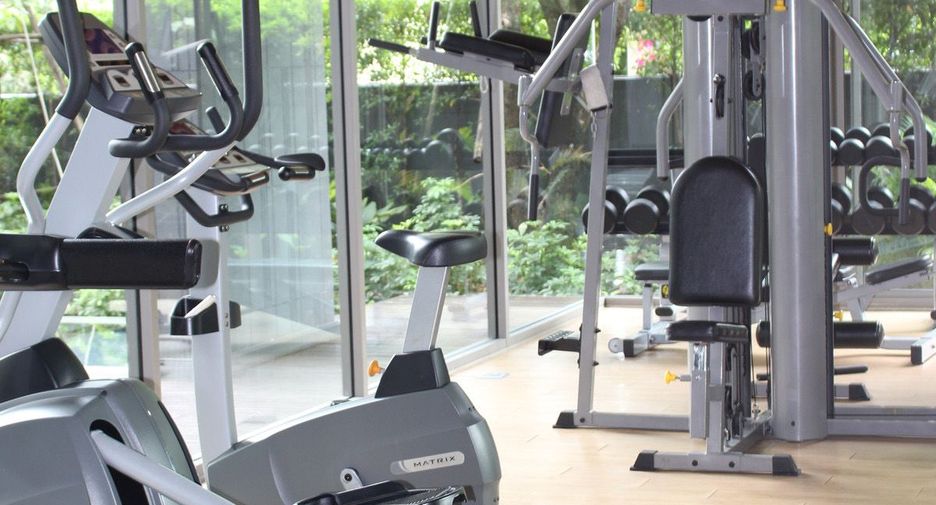 For rent 1 bed condo in Watthana, Bangkok