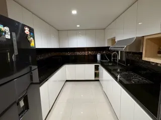 出租 3 卧室 独立屋 在 Pathum Wan, 曼谷