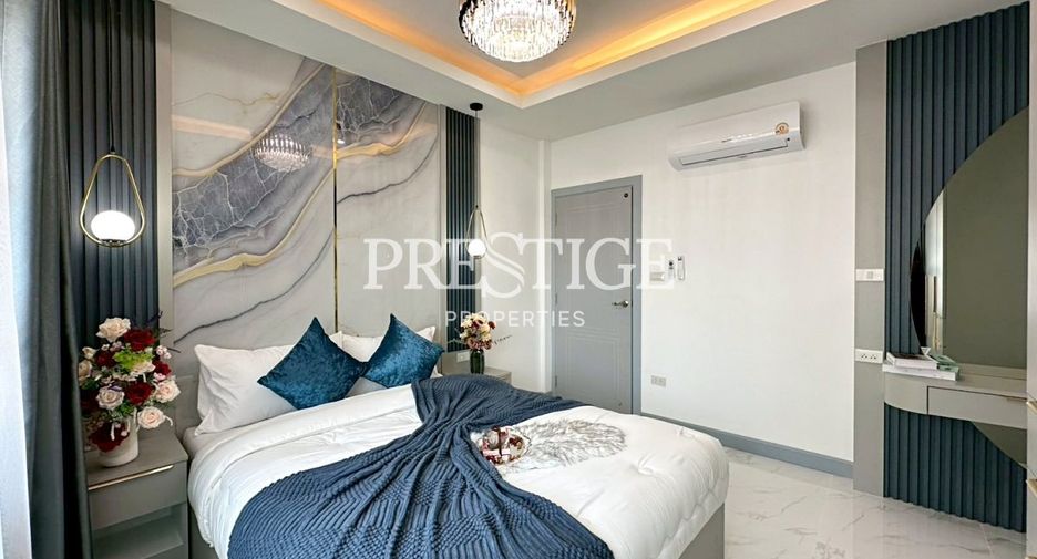 For sale 4 bedrooms house in East Pattaya, Pattaya