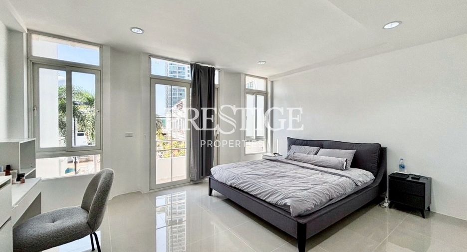 For sale 3 bedrooms house in North Pattaya, Pattaya