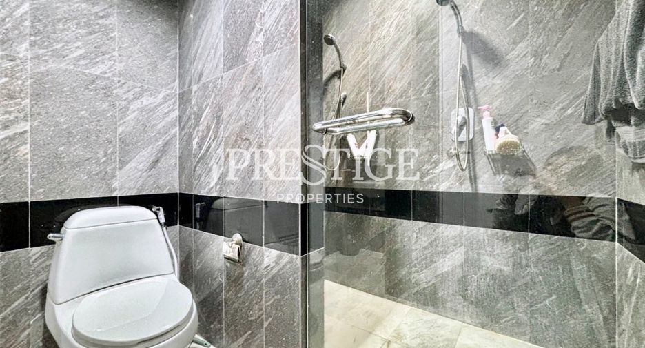 For sale 3 bedrooms house in North Pattaya, Pattaya