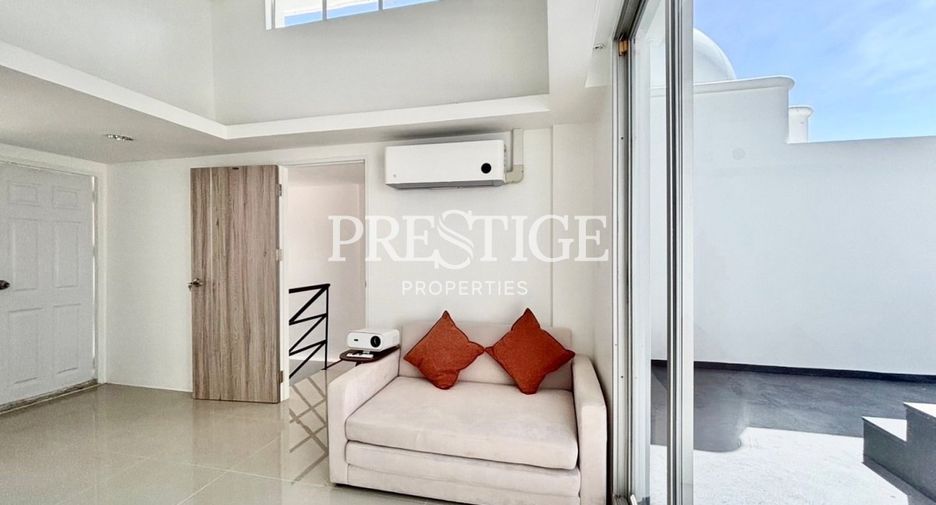 For sale 3 bedrooms house in North Pattaya, Pattaya