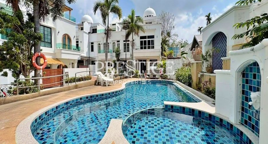 For sale 3 bedrooms house in North Pattaya, Pattaya