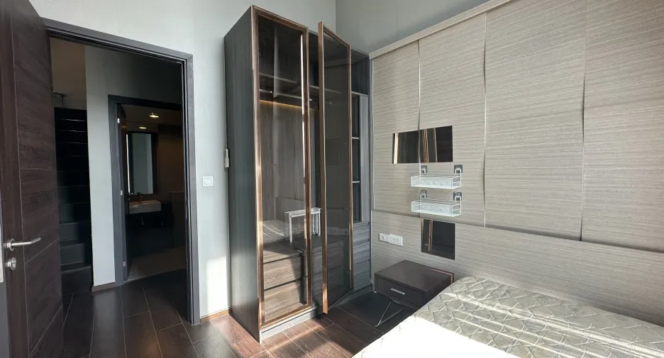 Condo en alquiler de 3 habitaciones en Watthana, Bangkok