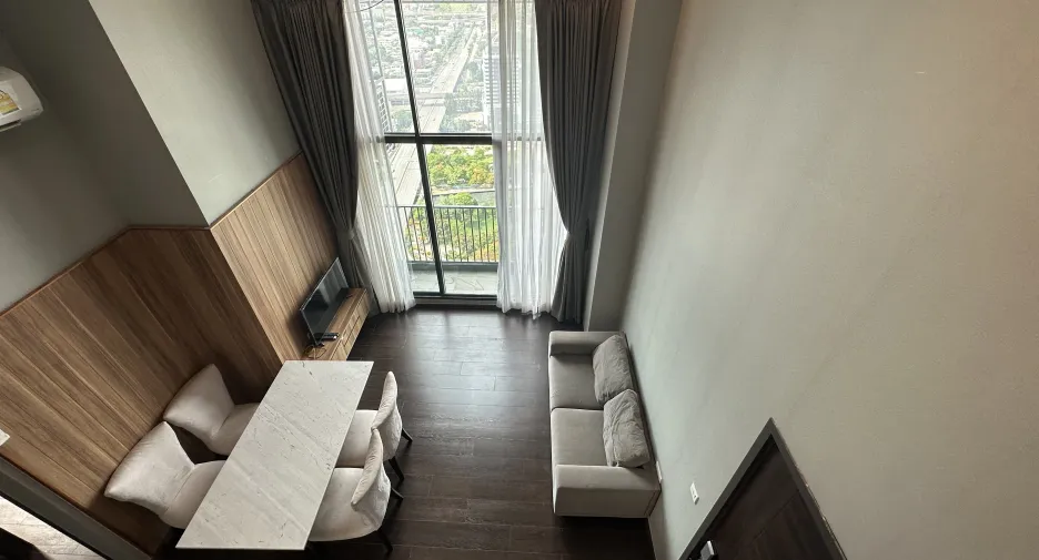 Condo en alquiler de 3 habitaciones en Watthana, Bangkok