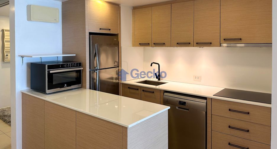 For sale 2 bedrooms condo in Sattahip, Chonburi
