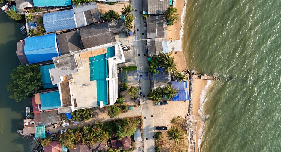 For sale 2 bedrooms condo in Sattahip, Chonburi