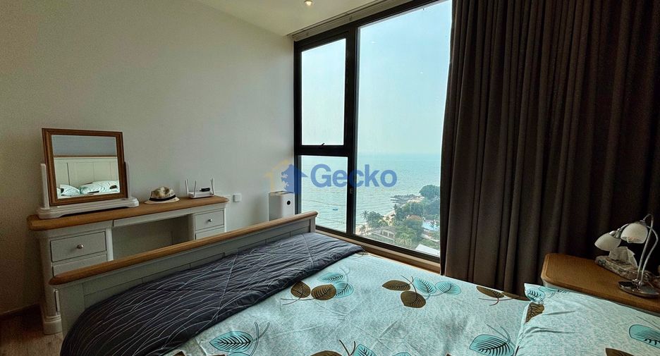 For rent 2 bedrooms condo in North Pattaya, Pattaya