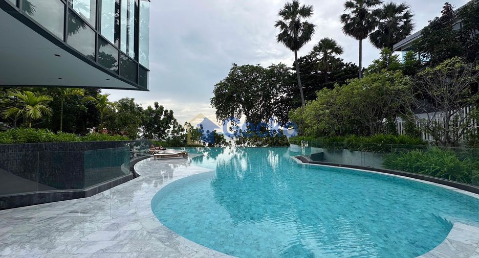 For rent 2 bedrooms condo in North Pattaya, Pattaya