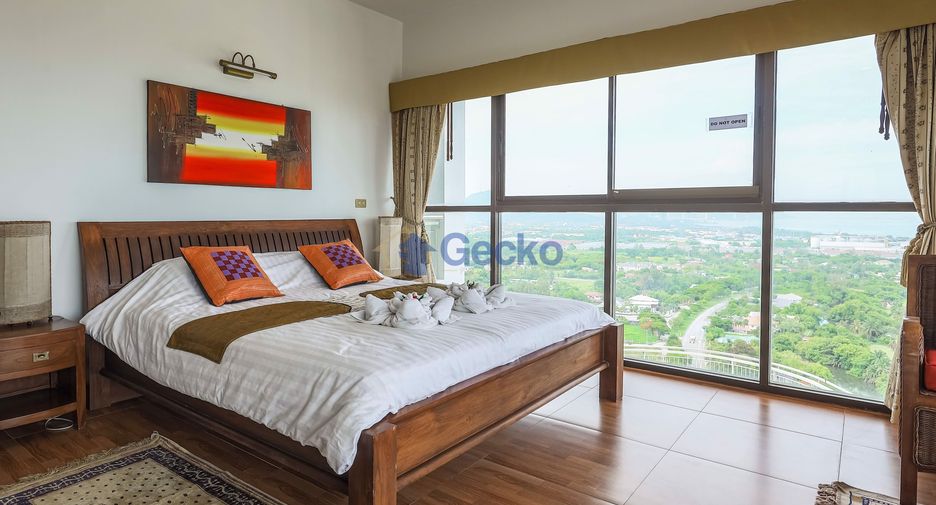For sale 5 bedrooms condo in Mueang Chon Buri, Chonburi