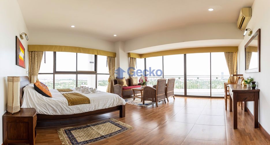 For sale 5 bedrooms condo in Mueang Chon Buri, Chonburi
