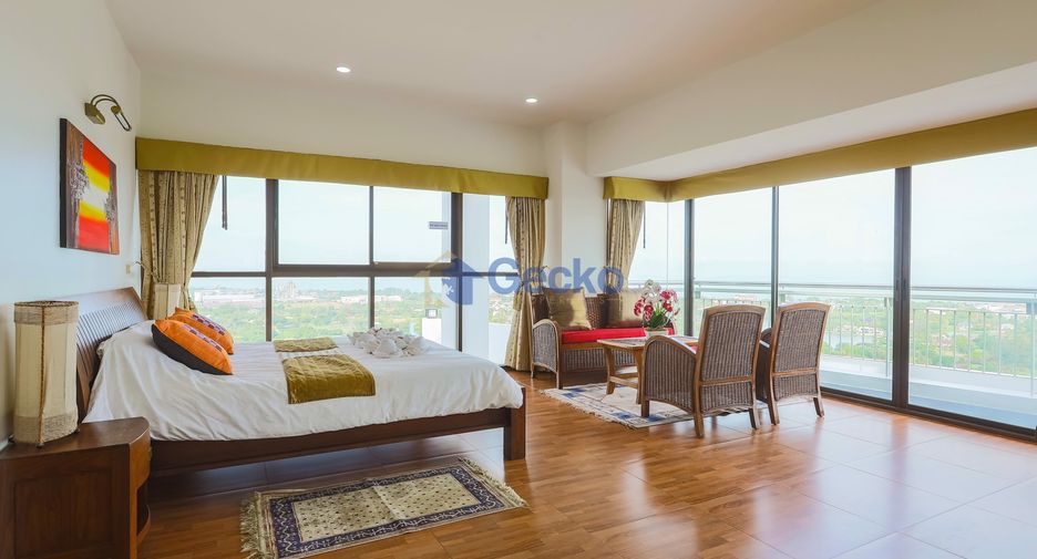 For sale 5 bedrooms condo in Mueang Chon Buri, Chonburi