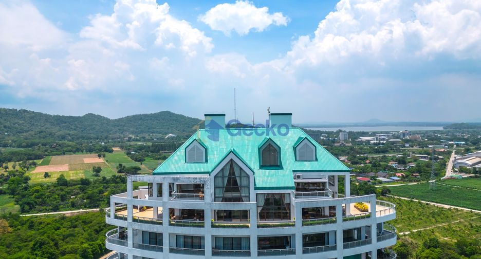 For sale 5 bedrooms condo in Mueang Chon Buri, Chonburi