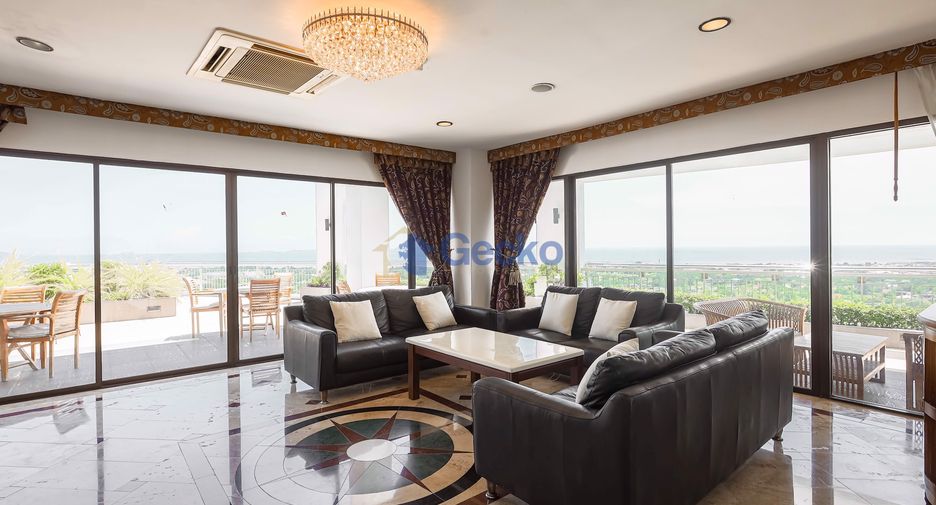 For sale 5 bedrooms condo in Mueang Chon Buri, Chonburi