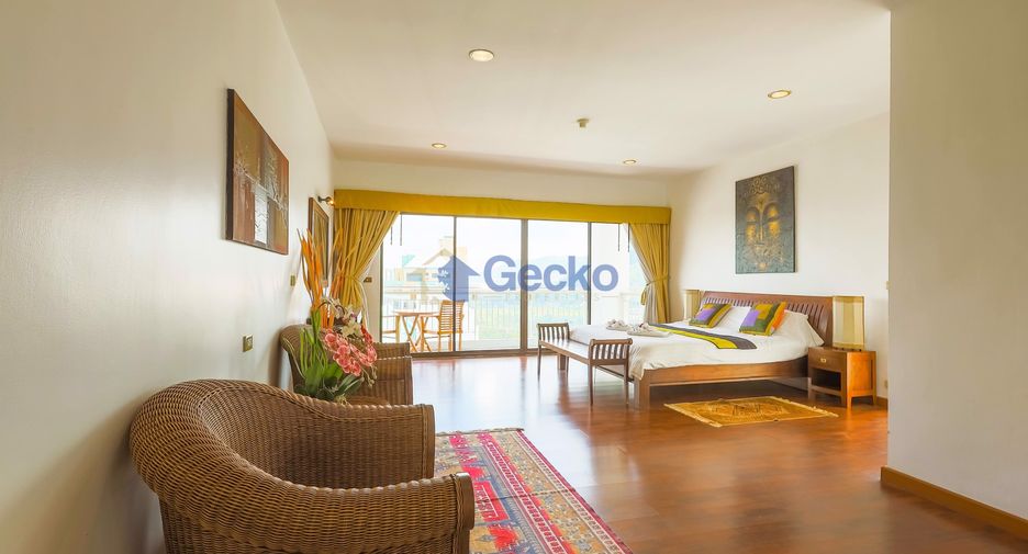 For sale 5 bedrooms condo in Mueang Chon Buri, Chonburi