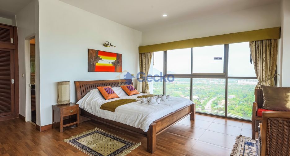 For sale 5 bedrooms condo in Mueang Chon Buri, Chonburi