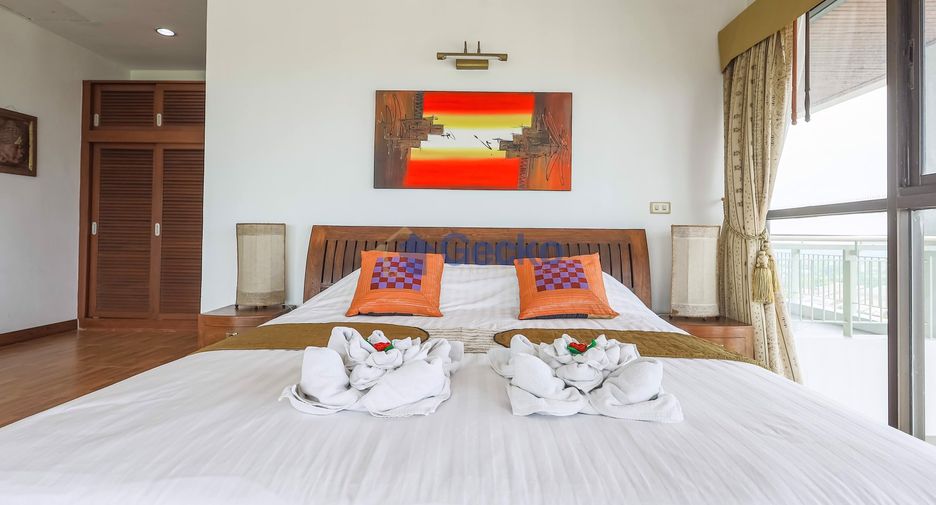 For sale 5 bedrooms condo in Mueang Chon Buri, Chonburi