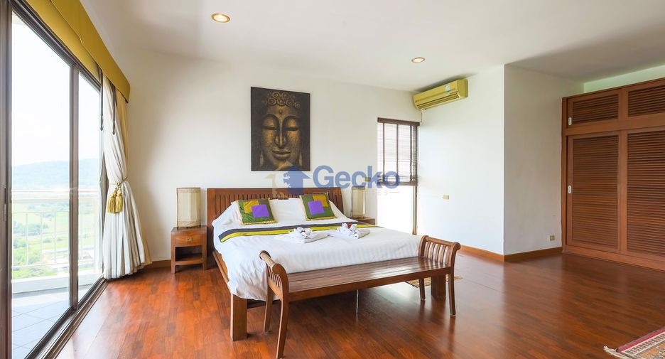 For sale 5 bedrooms condo in Mueang Chon Buri, Chonburi