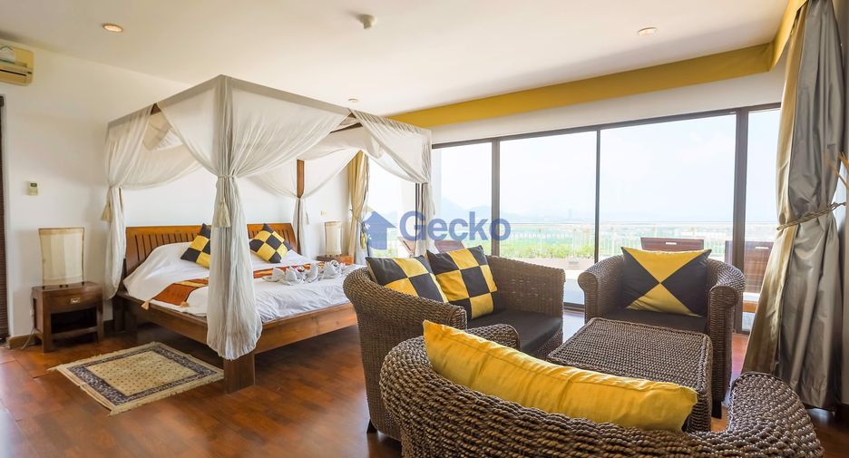 For sale 5 bedrooms condo in Mueang Chon Buri, Chonburi