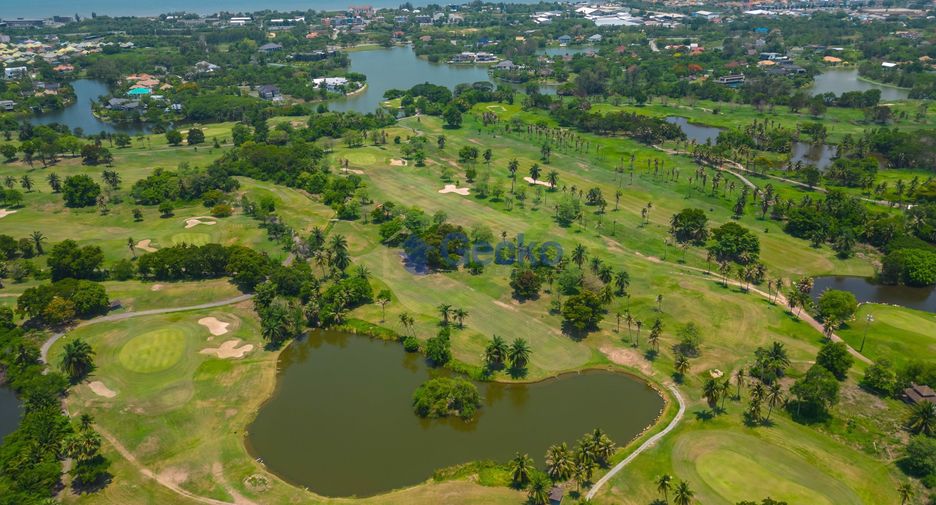 For sale 5 bedrooms condo in Mueang Chon Buri, Chonburi